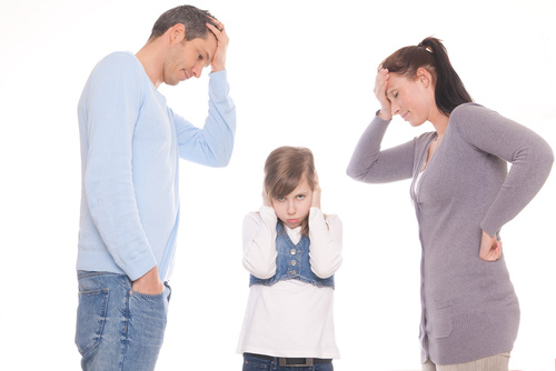 Conference - Au secours il ecoute jamais - Nanny secours